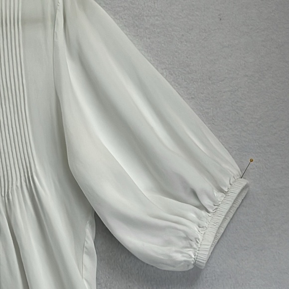 Sundance Pintuck Blouse Size M White Rayon Full Elbow Sleeves Button Front EUC - Picture 5 of 12